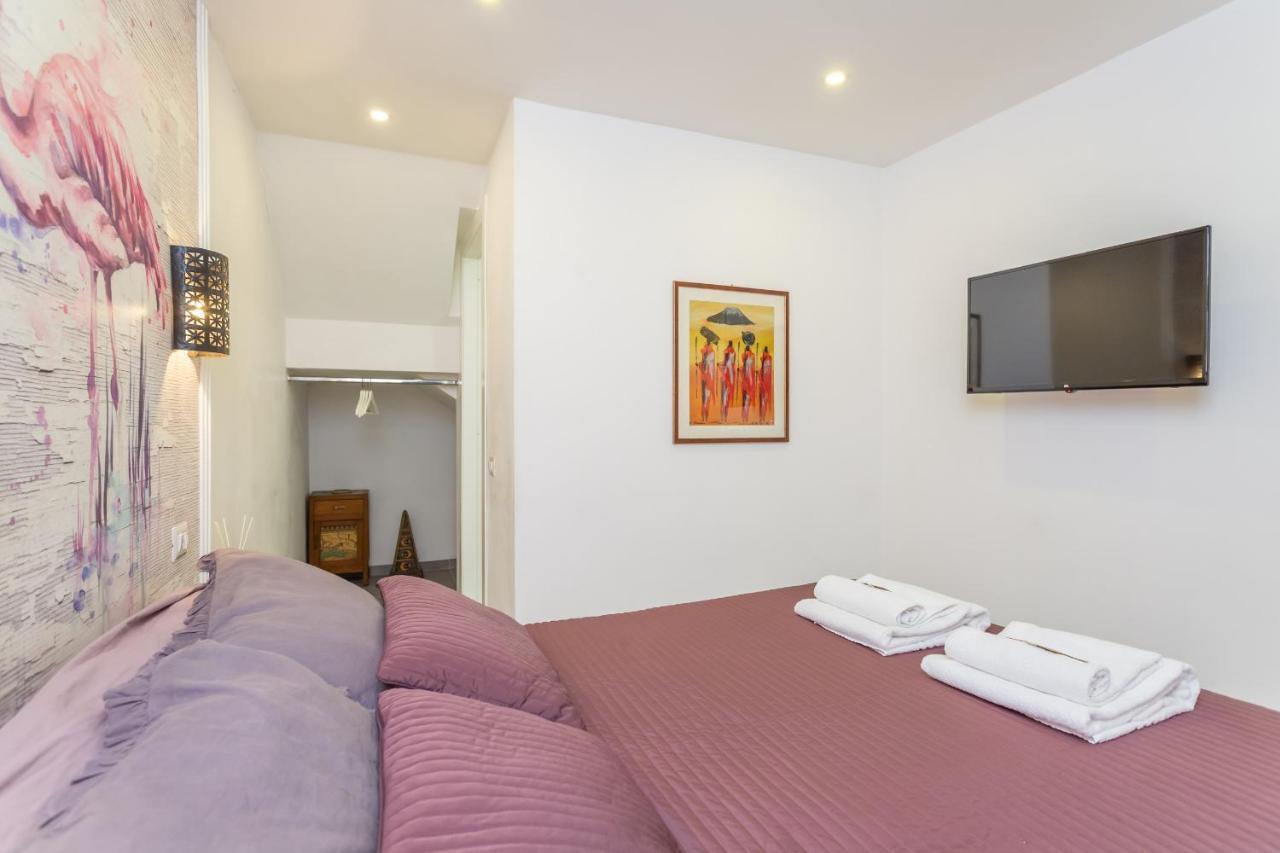 Апартаменти St Peter'S Spacious 4 Bdr With Private Parking Рим Екстер'єр фото