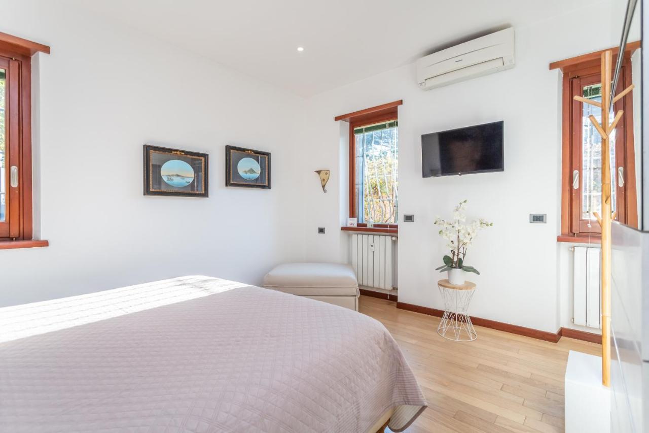 Апартаменти St Peter'S Spacious 4 Bdr With Private Parking Рим Екстер'єр фото