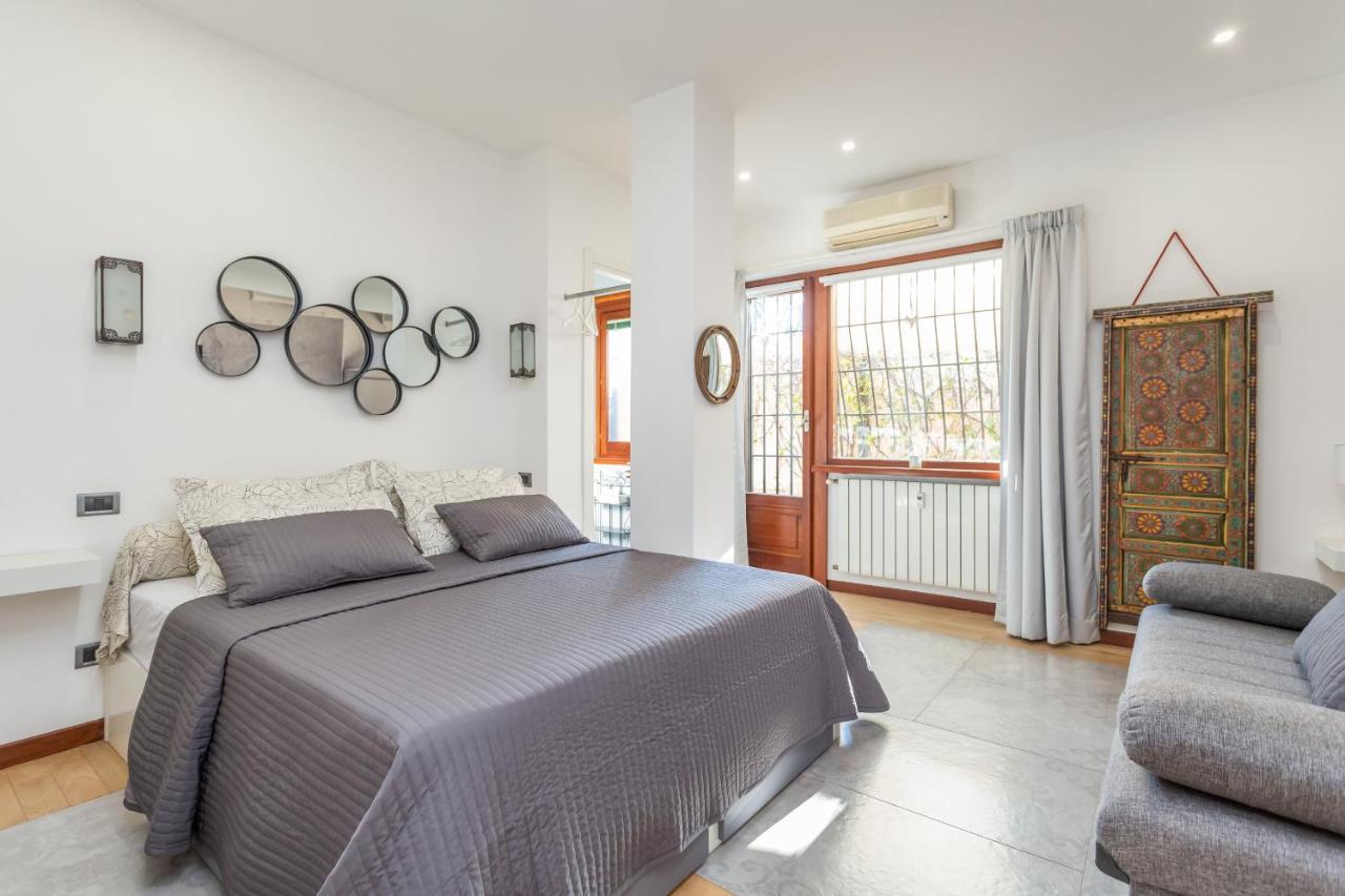 Апартаменти St Peter'S Spacious 4 Bdr With Private Parking Рим Екстер'єр фото