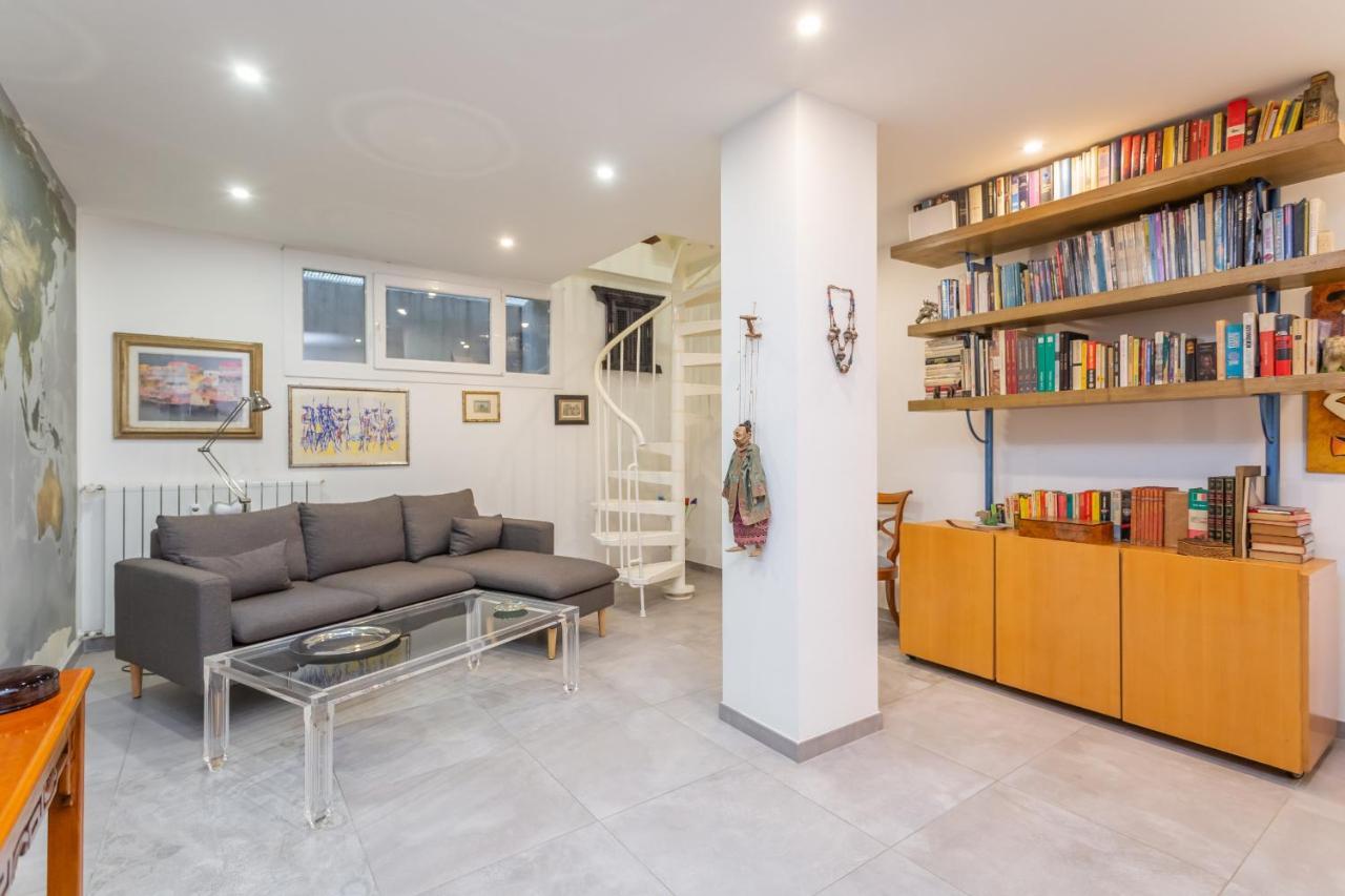 Апартаменти St Peter'S Spacious 4 Bdr With Private Parking Рим Екстер'єр фото