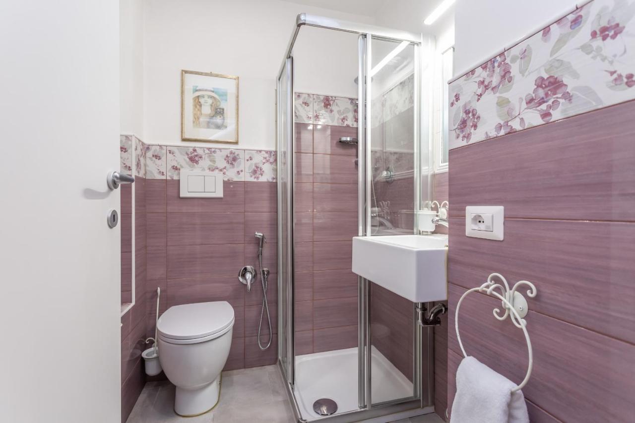 Апартаменти St Peter'S Spacious 4 Bdr With Private Parking Рим Екстер'єр фото