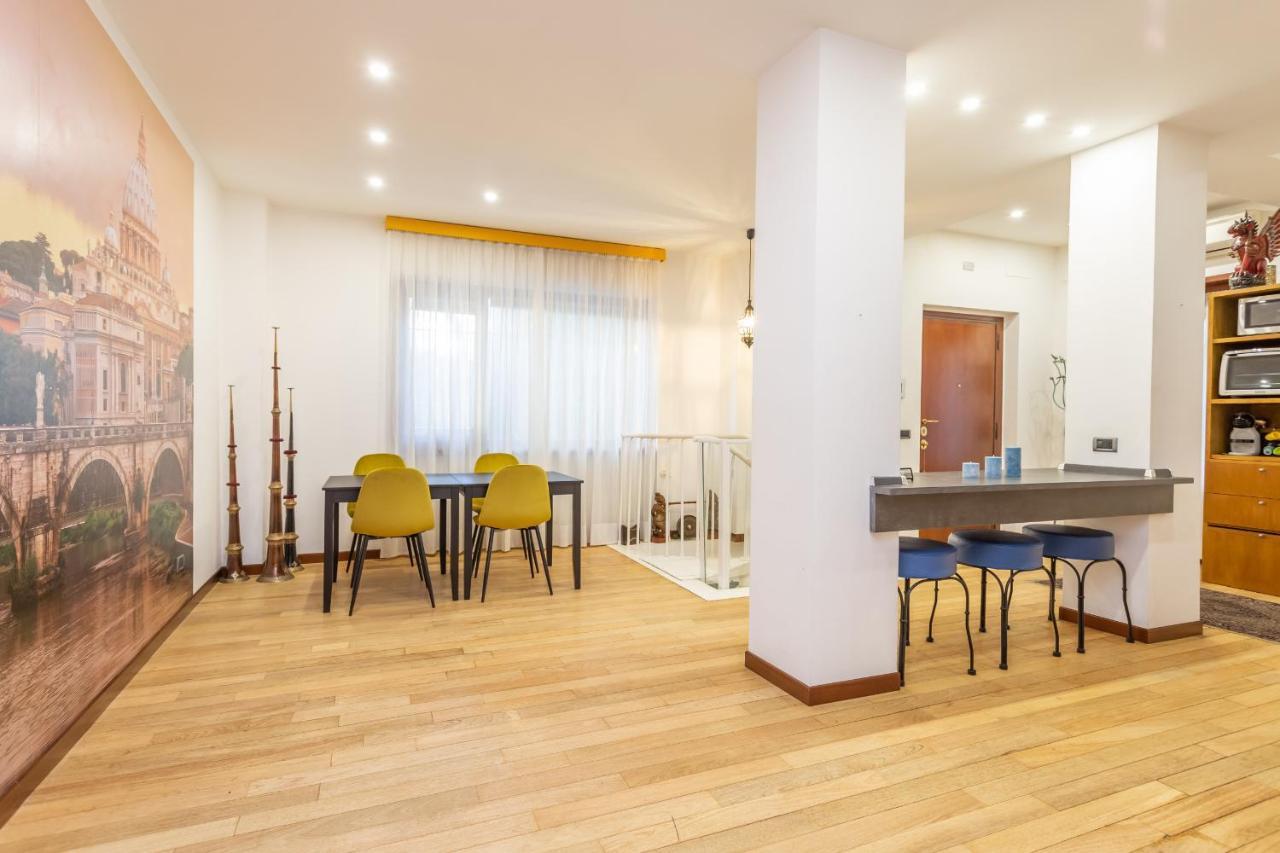 Апартаменти St Peter'S Spacious 4 Bdr With Private Parking Рим Екстер'єр фото